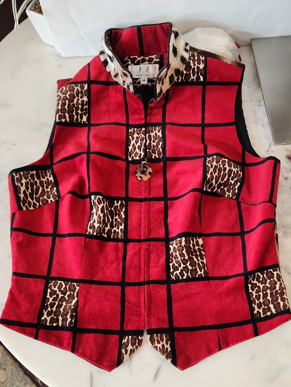 TAPP New York Vest | Tiger Cage Sz M